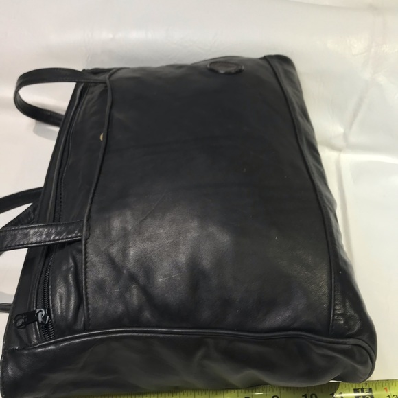 DELANE Vancouver Luxury leather 7 Compartments Executive Bag - Picture 14 of 16